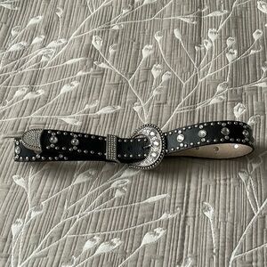 Koro Kum Spanish leather rhinestone cowgirl belt
